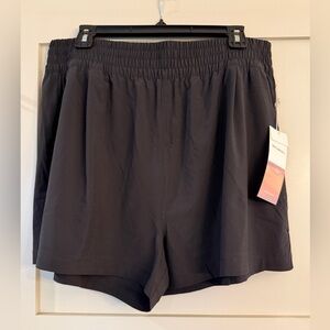 Women's Black Vouri Villa Shorts